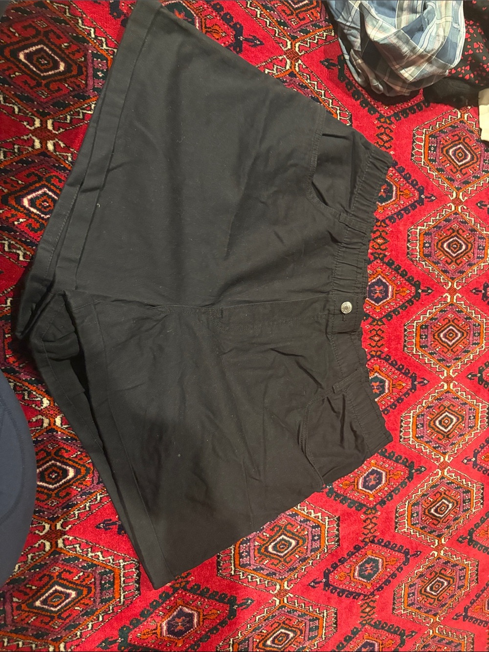 H&M Black High-Waist Casual Shorts